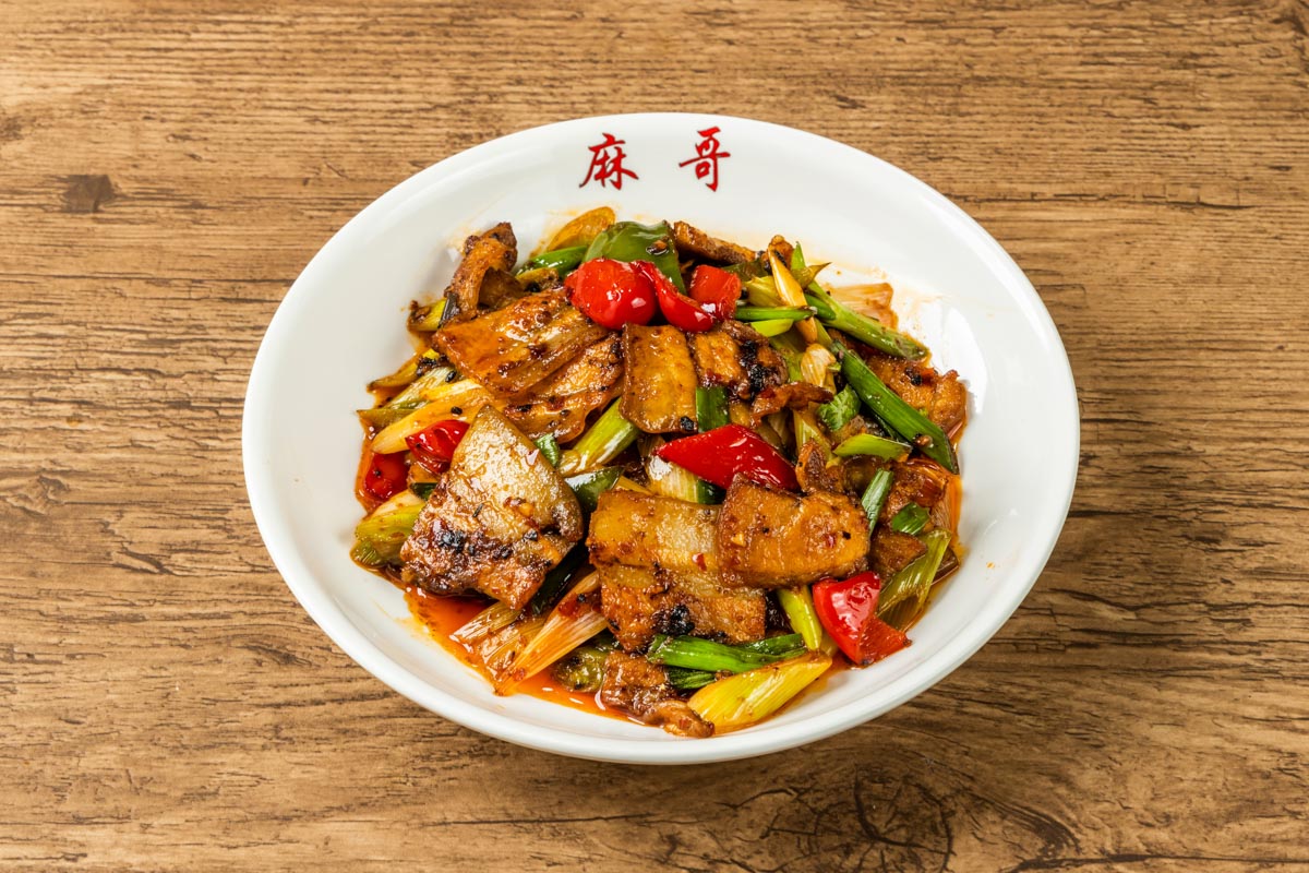 回鍋肉（ホイコーロー)